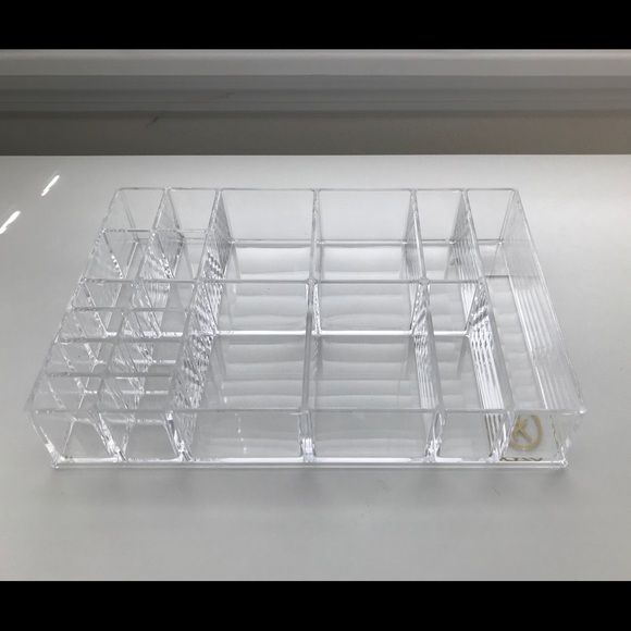 Sonia Kashuk Other - 2 Sonia Kashuk Clear plastic makeup organizer tray